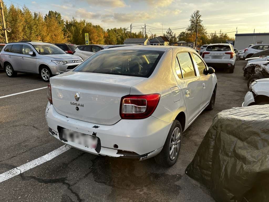 Renault Logan II - 3