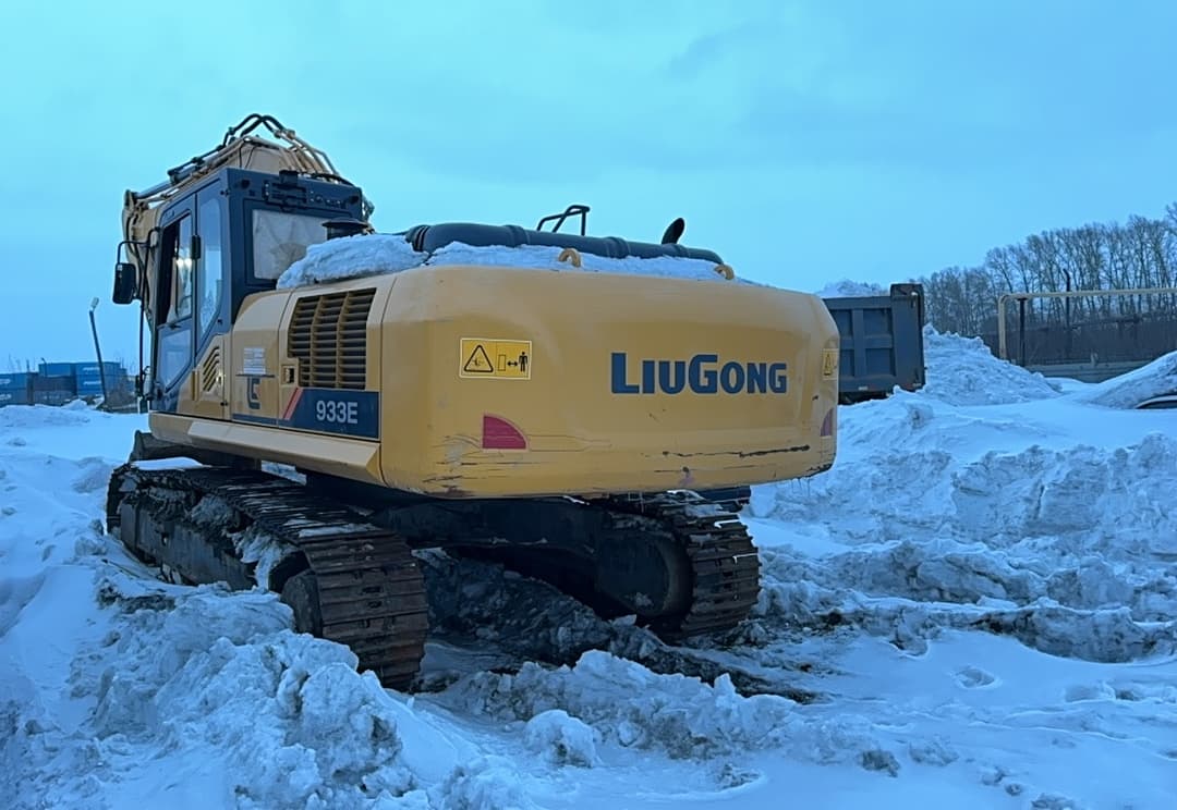Liugong CLG933 Экскаватор - 4