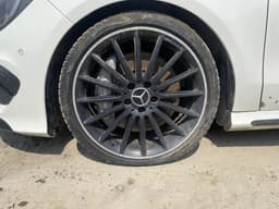 Mercedes-Benz CLA - 9