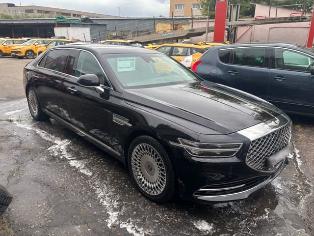 Genesis G90L - 2