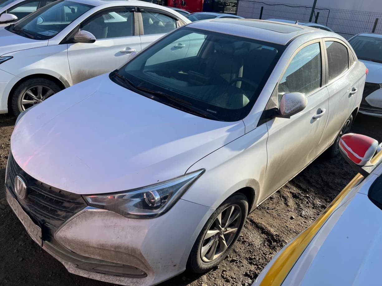 Changan Alsvin - 1