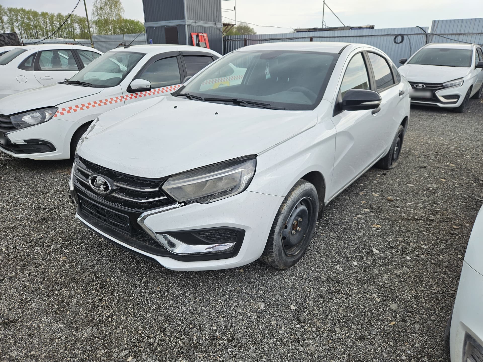 Lada Vesta седан - 1