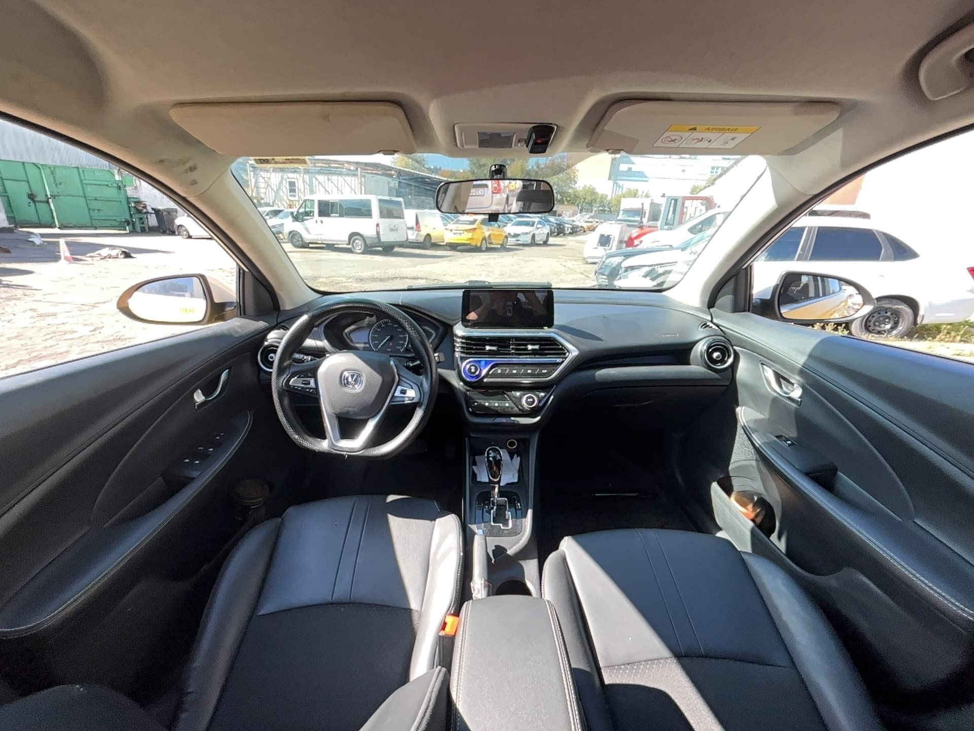 Changan Alsvin - 5