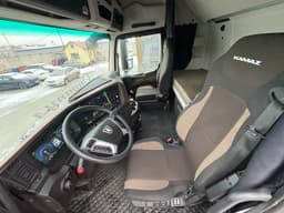 Камаз М1946 4x2 Седельный тягач - 6