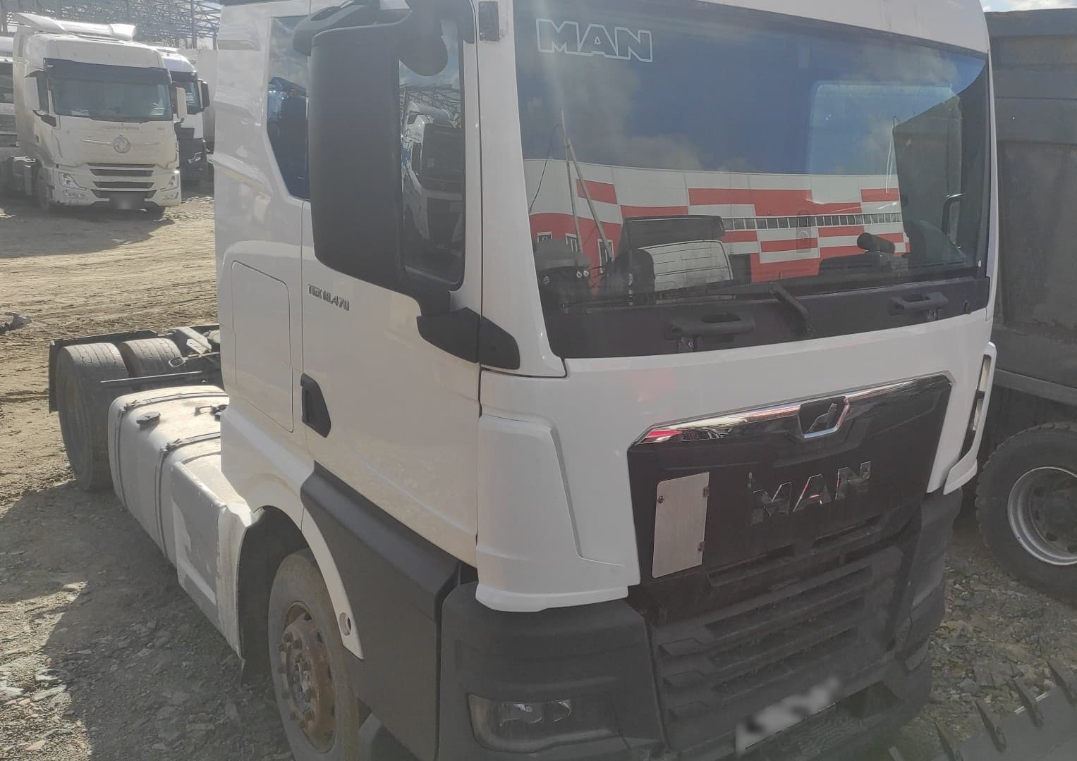 MAN TGX 4X2 Седельный тягач - 2