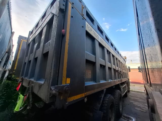 FAW J6 8x4 Самосвал - 3