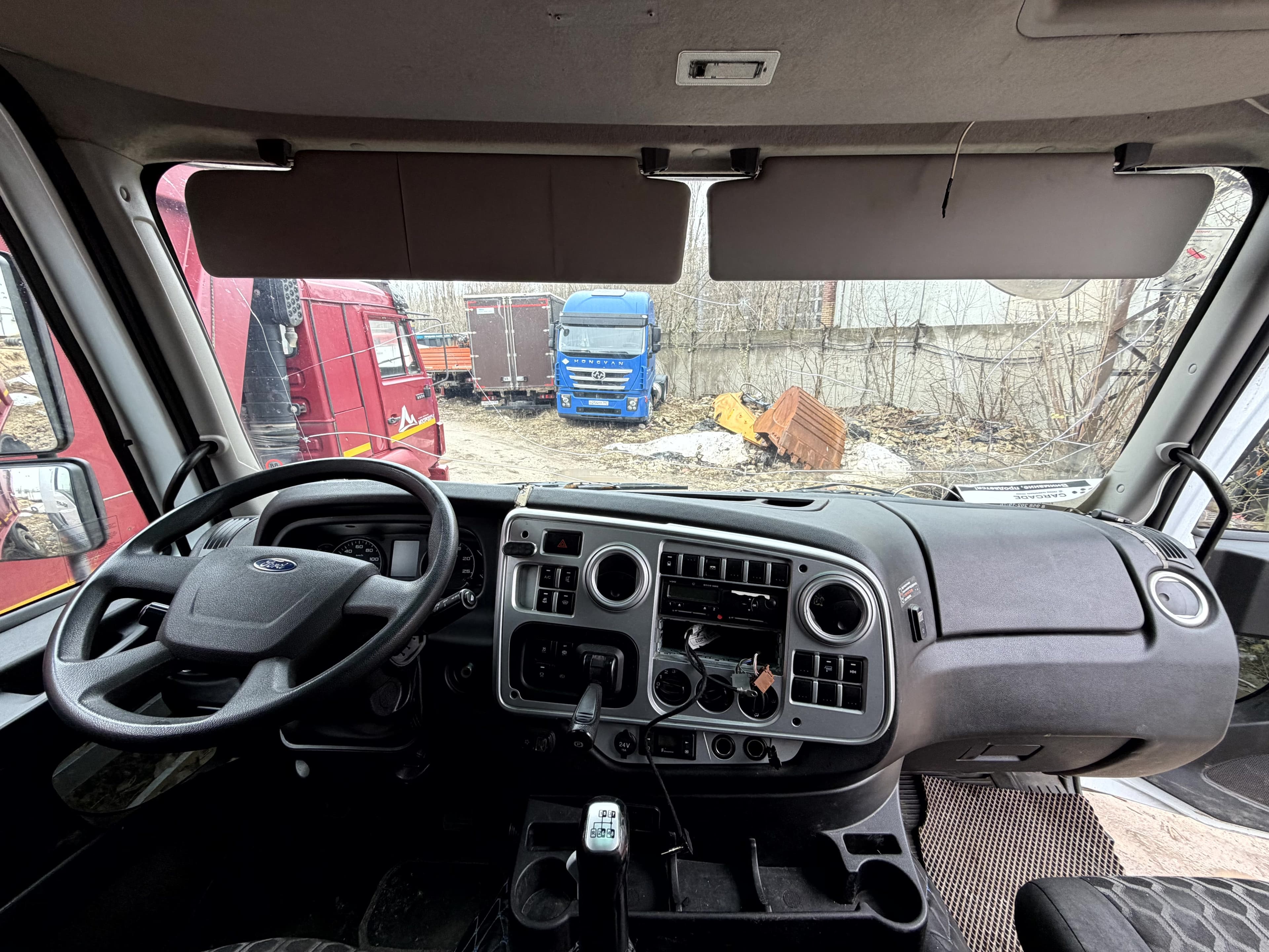 Ford Cargo 4x2 Седельный тягач - 5
