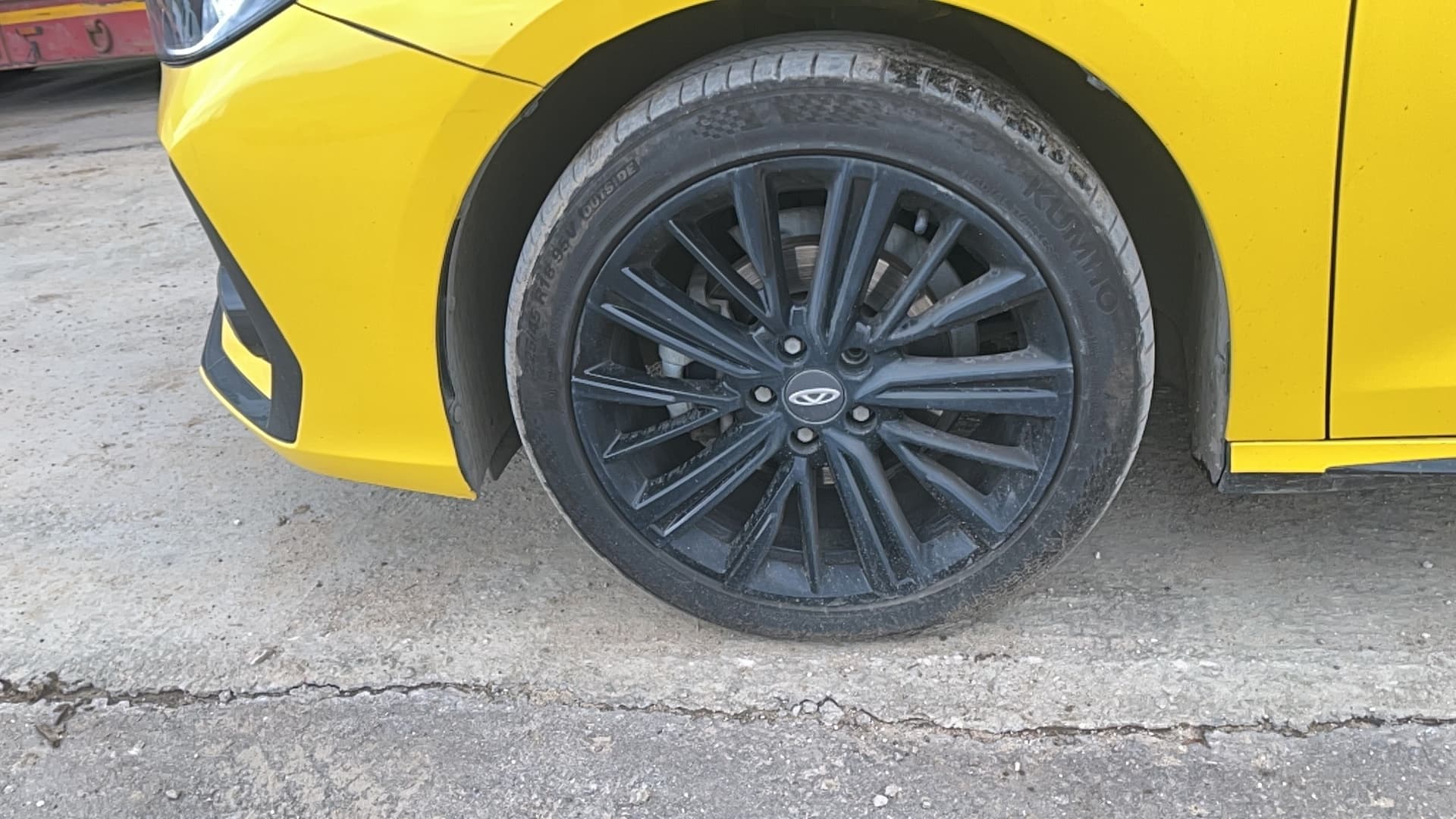 Chery ARRIZO 8 - 10