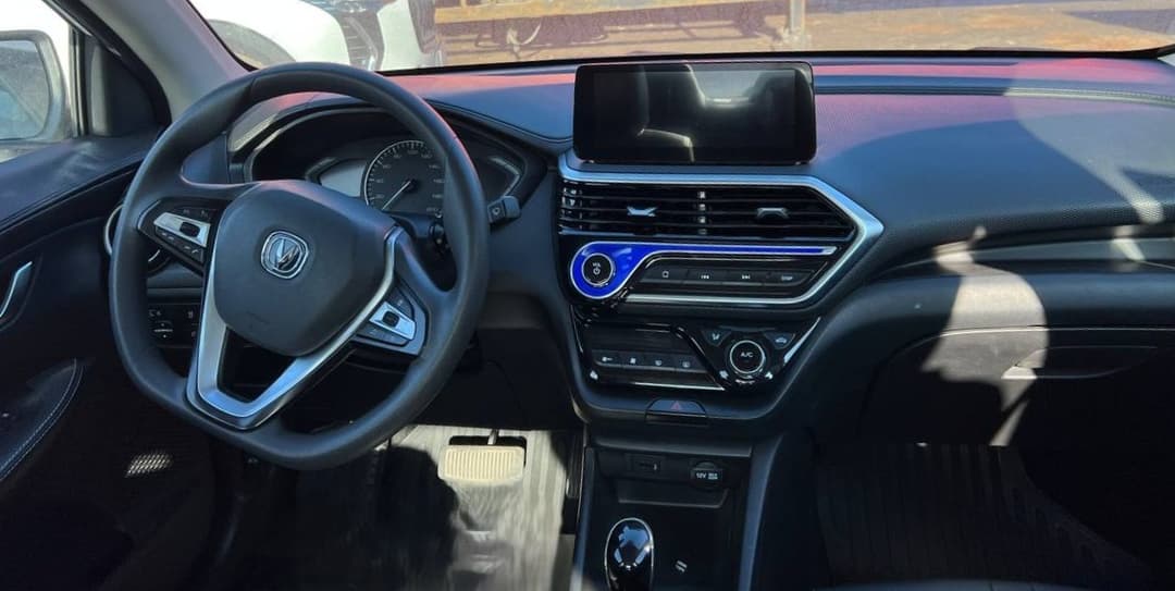 Changan Alsvin - 5