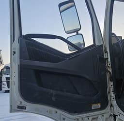 FAW J6 8x4 Самосвал - 5