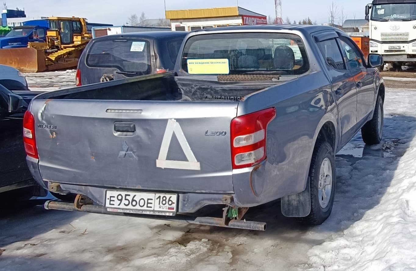 Mitsubishi L200 - 3