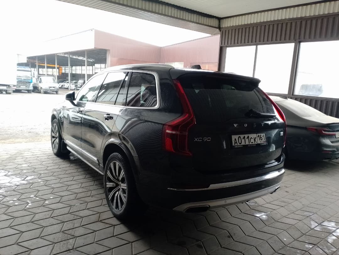 Volvo XC90 - 4