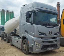 Shacman (Shaanxi) SX* 4x2 Седельный тягач - 2