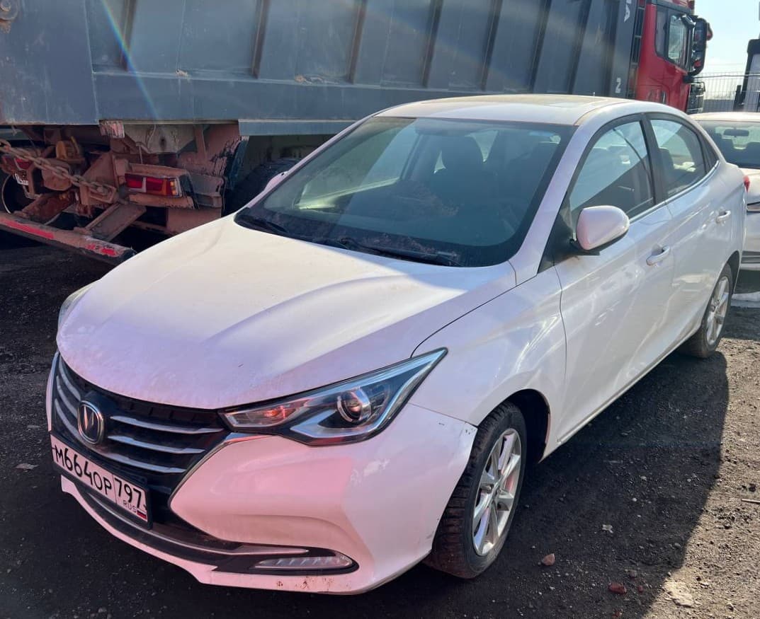 Changan Alsvin - 1