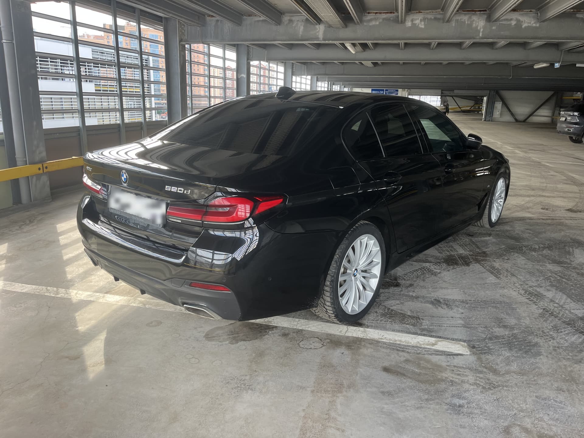 BMW 5 серия - 3