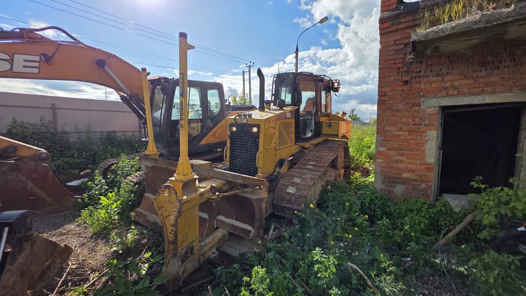 Caterpillar D5 Бульдозер - 1