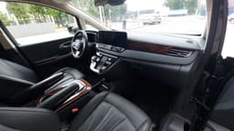 Hongqi HQ9 - 6