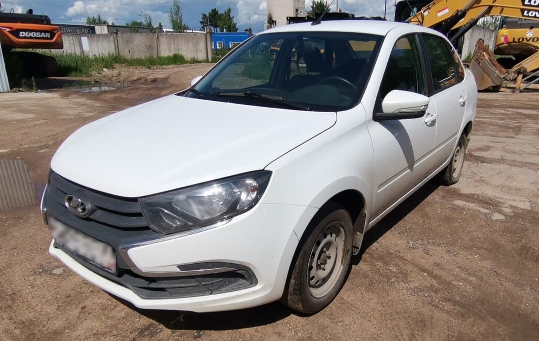 Lada Granta седан - 1