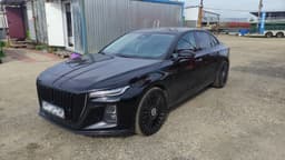 Hongqi H5 - 1