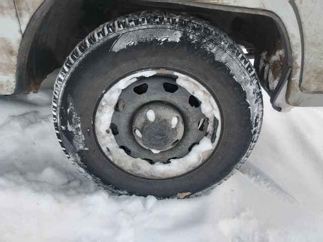 UAZ 3909* Грузопассажирский - 10