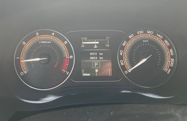 Lada Vesta седан - 6