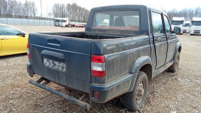 UAZ Pickup - 3