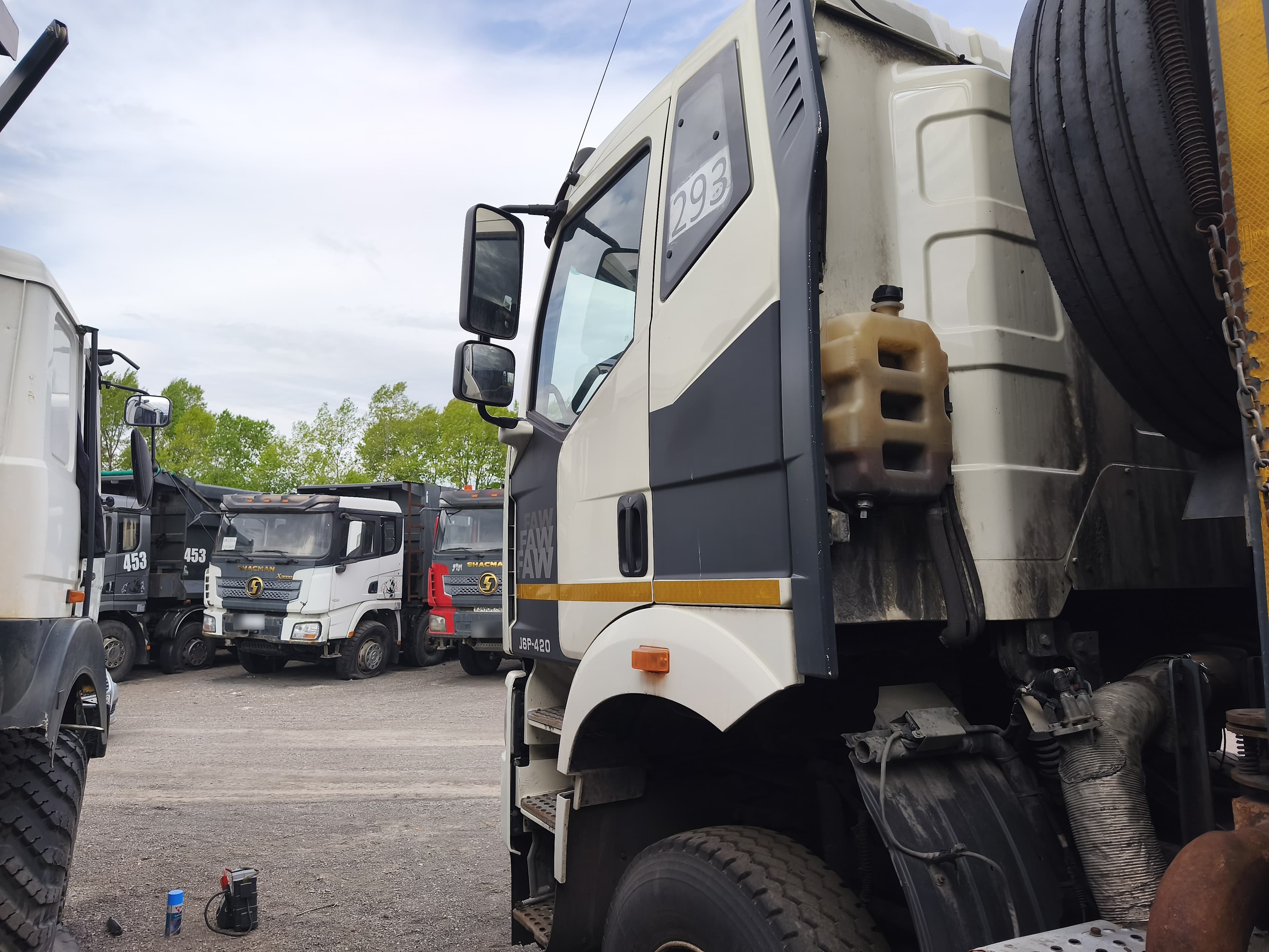 FAW J6 8x4 Самосвал - 4