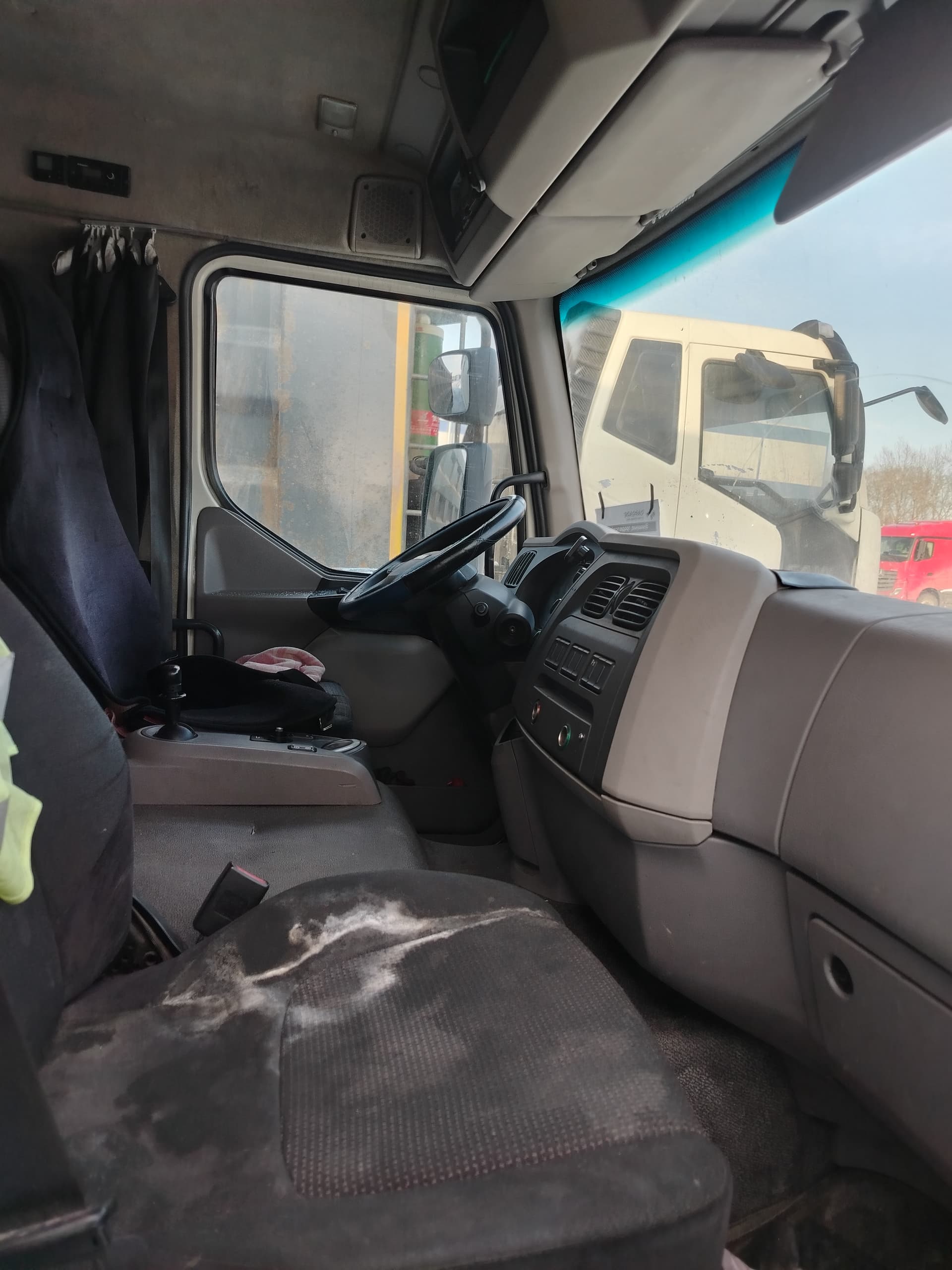Центртранстехмаш АФ-4746* на шасси DAF LF 4x2 Изотермический/рефрижератор - 5