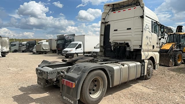 Sitrak C7H 4x2 Седельный тягач - 3