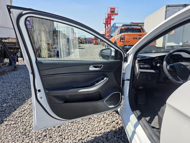 Omoda S5 - 8