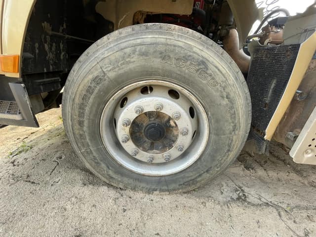 Shacman (Shaanxi) SX* 6x4 Седельный тягач - 7