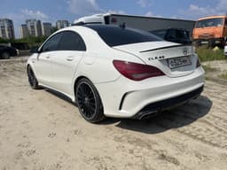Mercedes-Benz CLA - 4