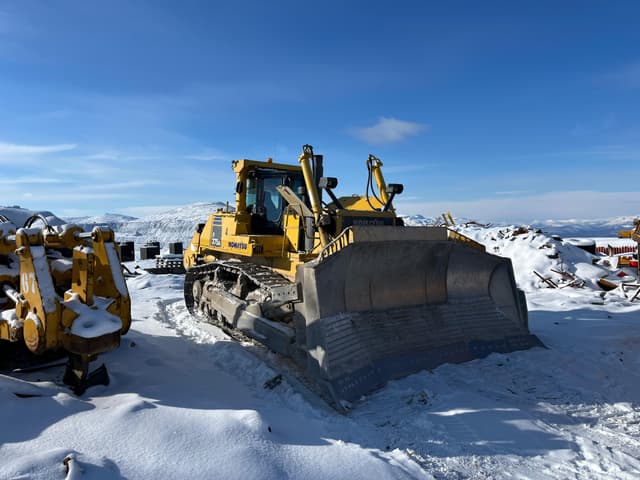 Komatsu D375 Бульдозер - 2