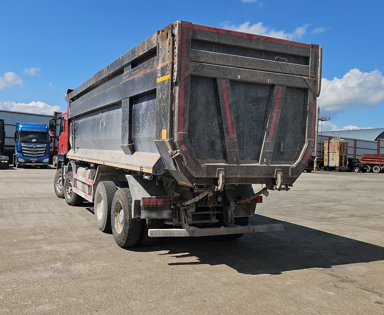 Howo T5G 8x4 Самосвал - 4