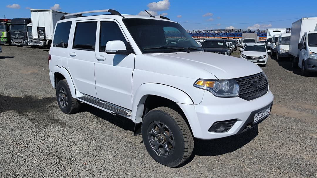 UAZ PATRIOT - 2
