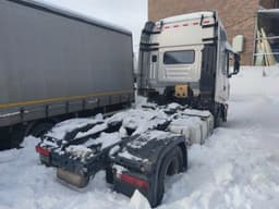 Hongyan CQ* 4x2 Седельный тягач - 3