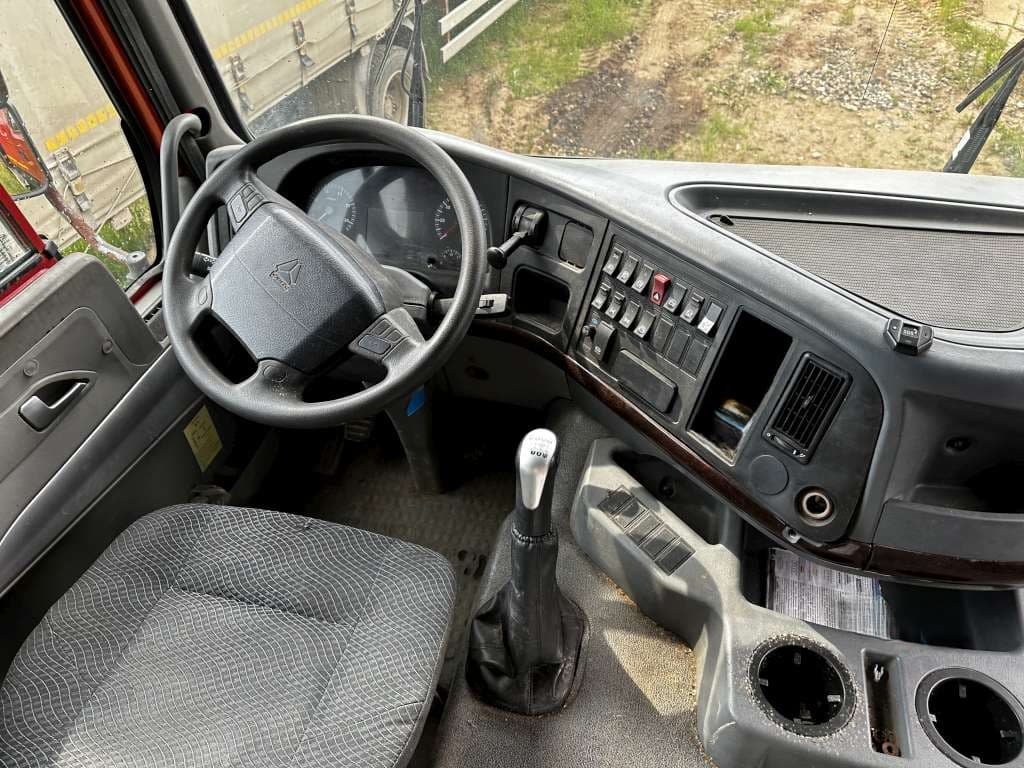 Howo ZZ* 8x4 Самосвал - 5