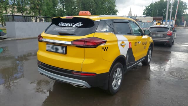 Geely Atlas Pro - 3