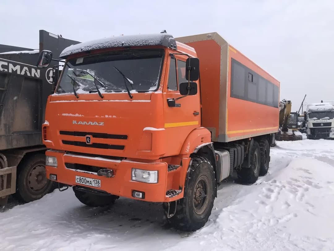 Камаз 43118 6x6 Вахтовый автобус - 1