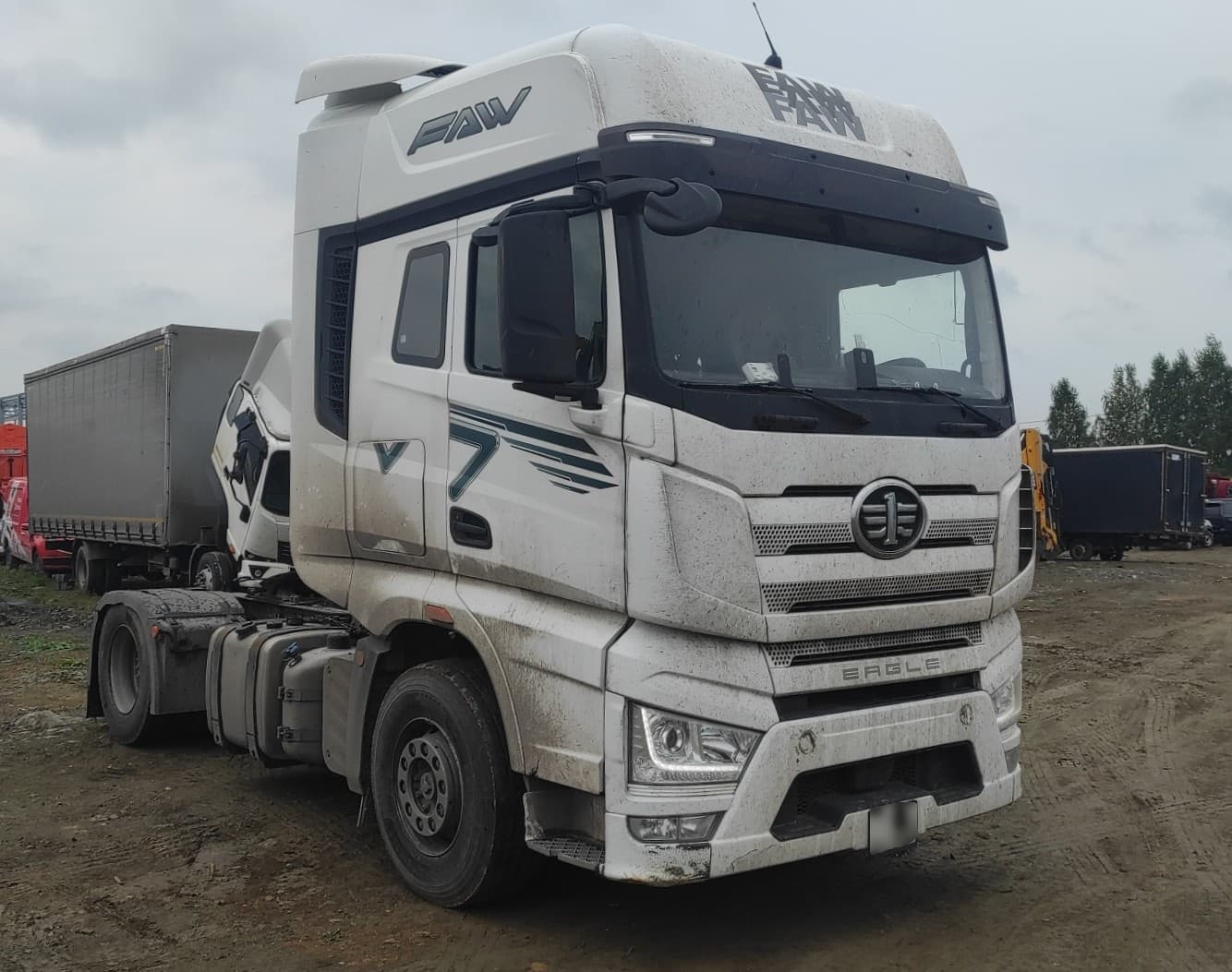 FAW CA 4180 4x2 Седельный тягач - 2