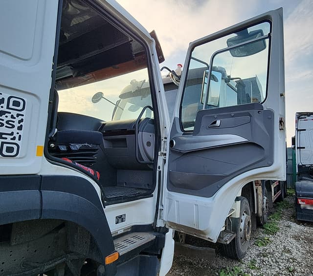 Howo ZZ* 8x4 Автобетоносмеситель - 7