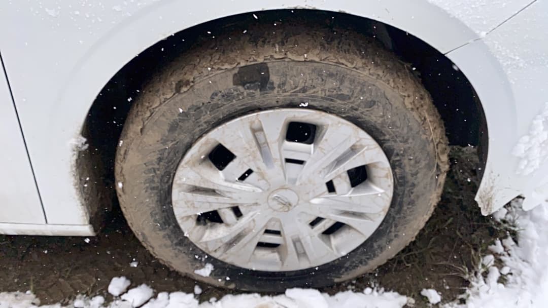 Geely EMGRAND - 10