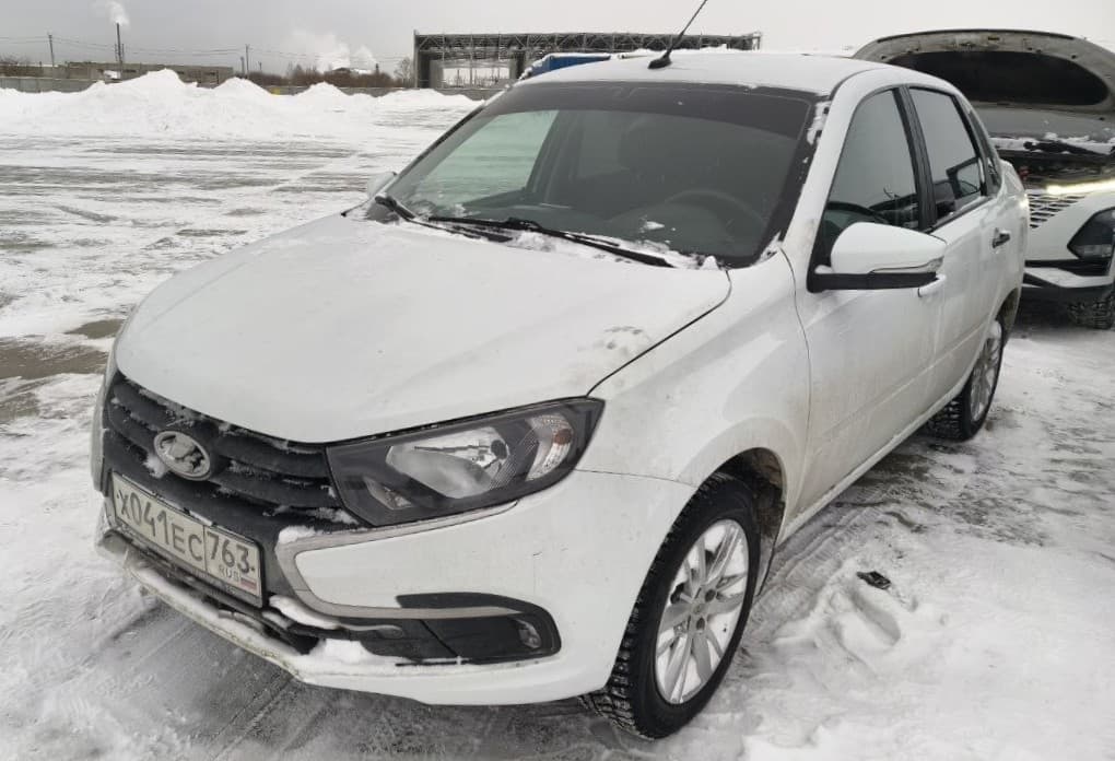Lada Granta седан - 1