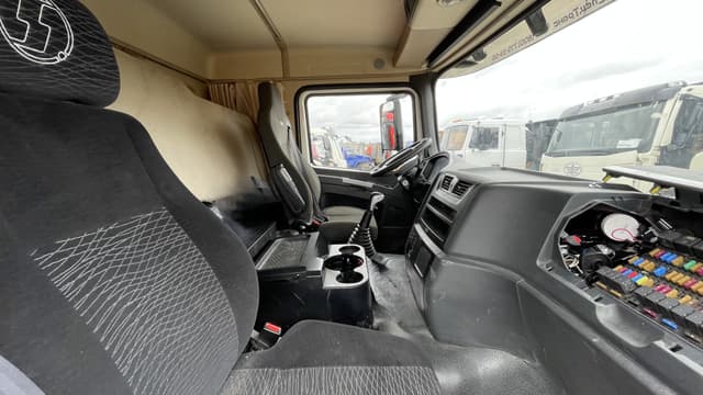 Уралспецтранс 5453* на шасси Shacman SX3258 6x6 Автоцистерна вакуумная - 7