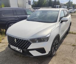 FAW Bestune T77 - 1