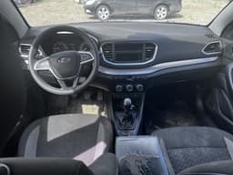 Lada Vesta седан - 5