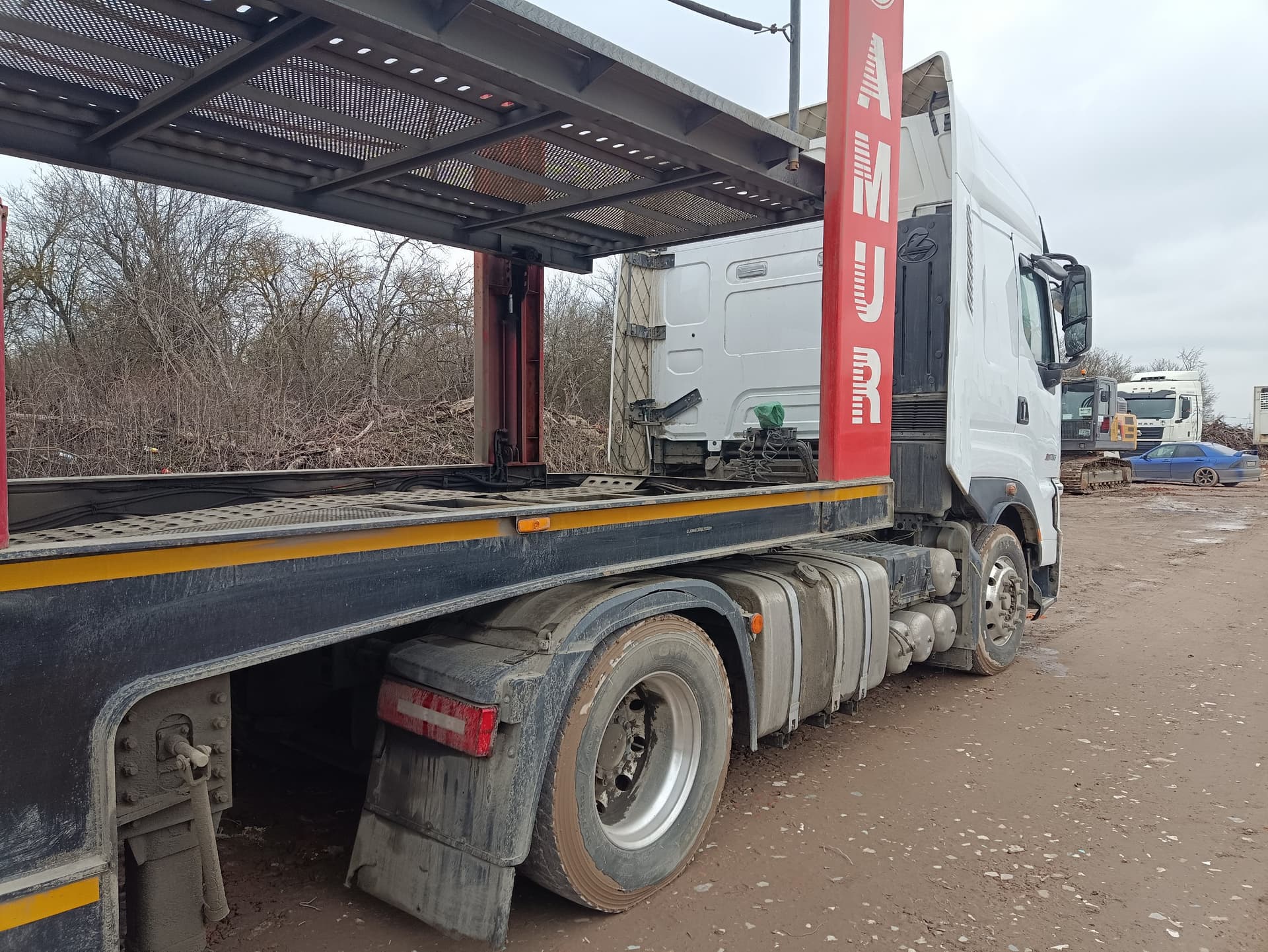 Chenglong LZ4181* 4x2 Седельный тягач - 3