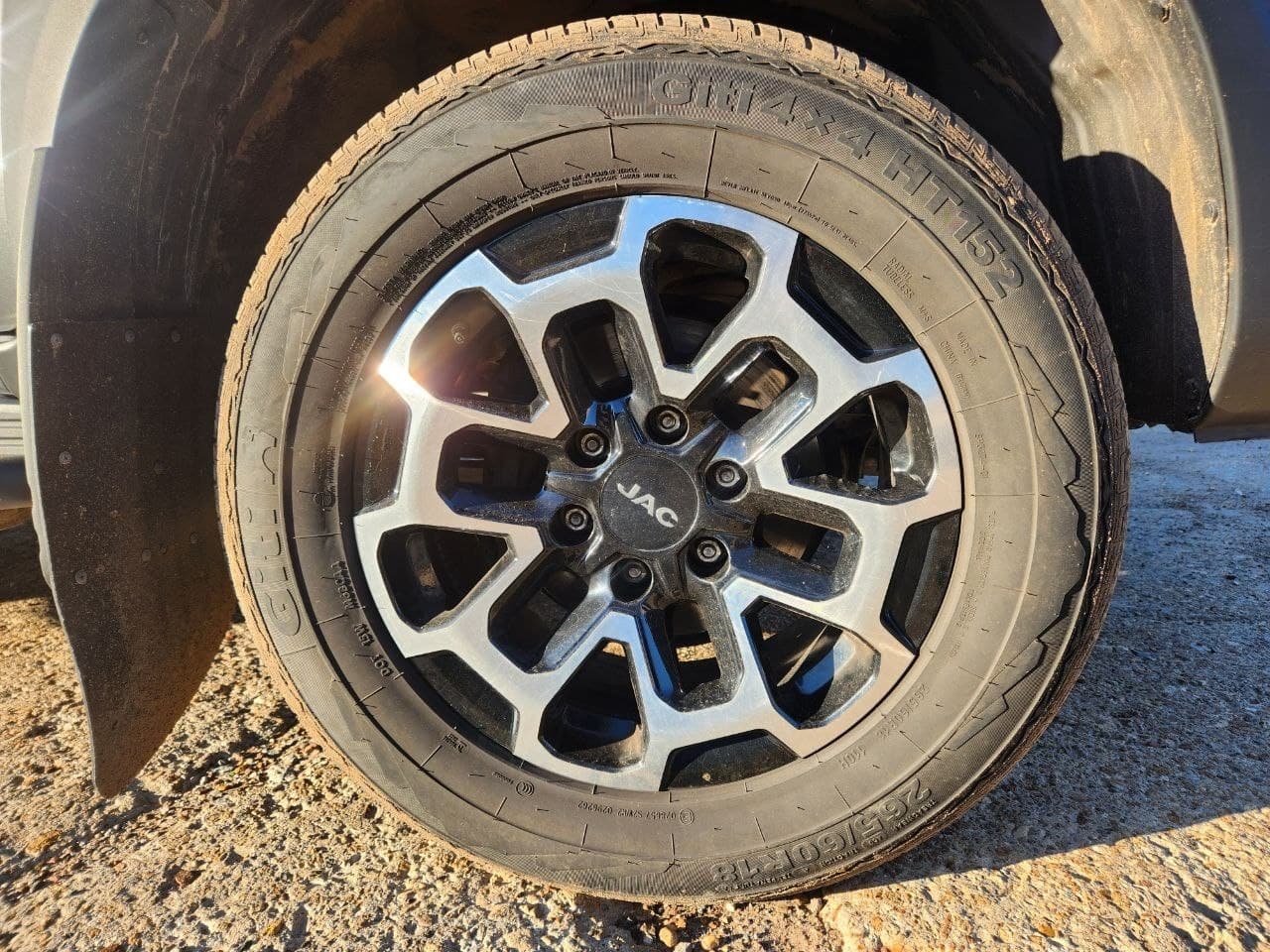 Jac T9 - 10