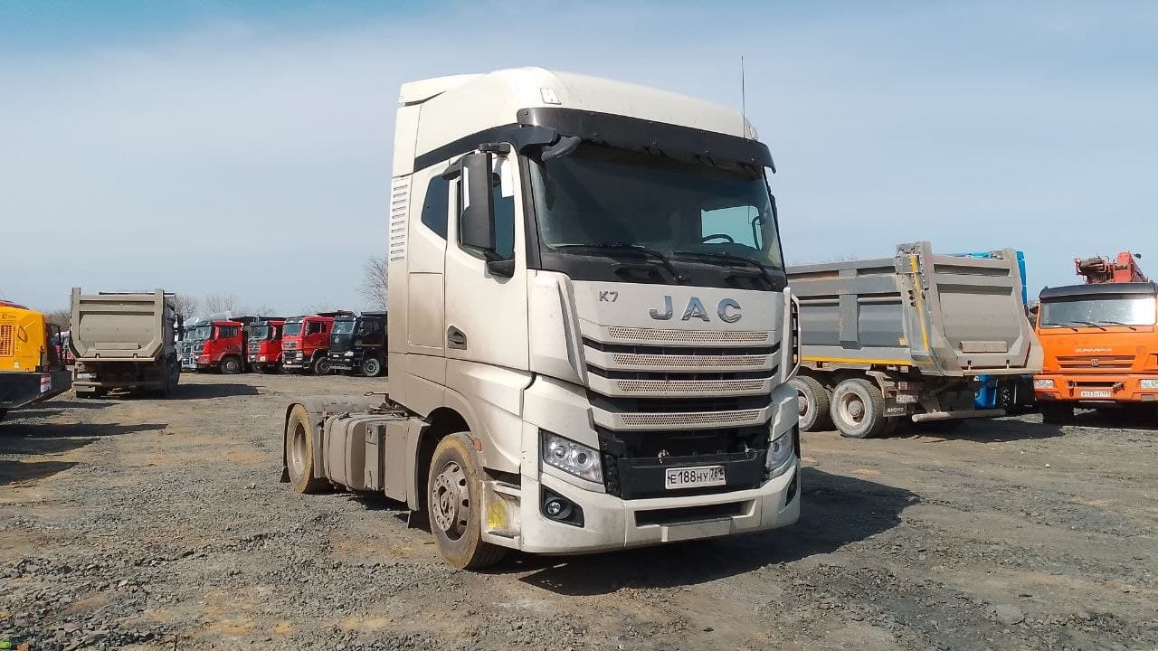 Jac K7 4x2 Седельный тягач - 2