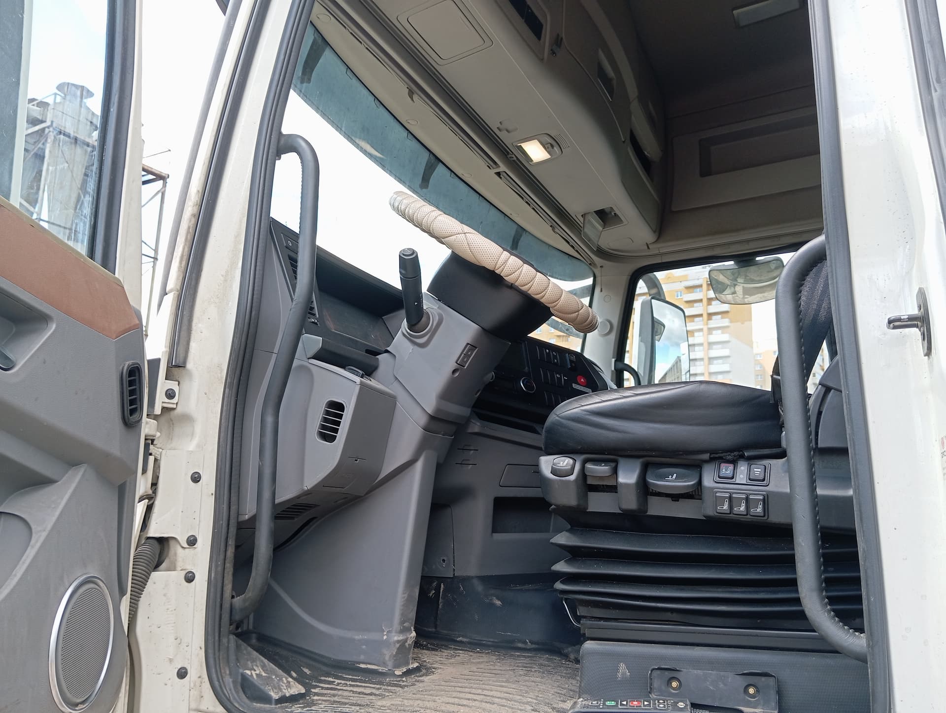 Dongfeng GX 4x2 Седельный тягач - 5